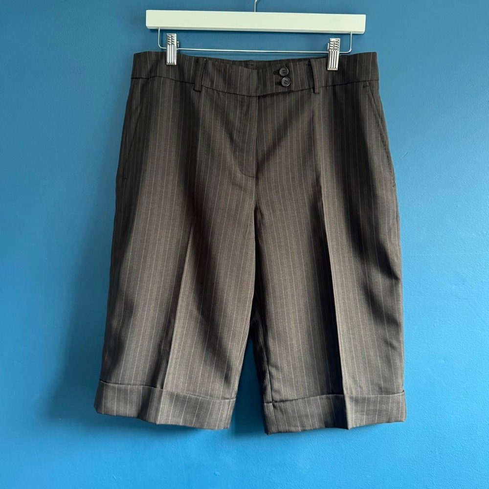 Y2K Stripe Trouser Shorts Women's Size 10 Vertigo Paris NWOT Brown Low Rise Cuff